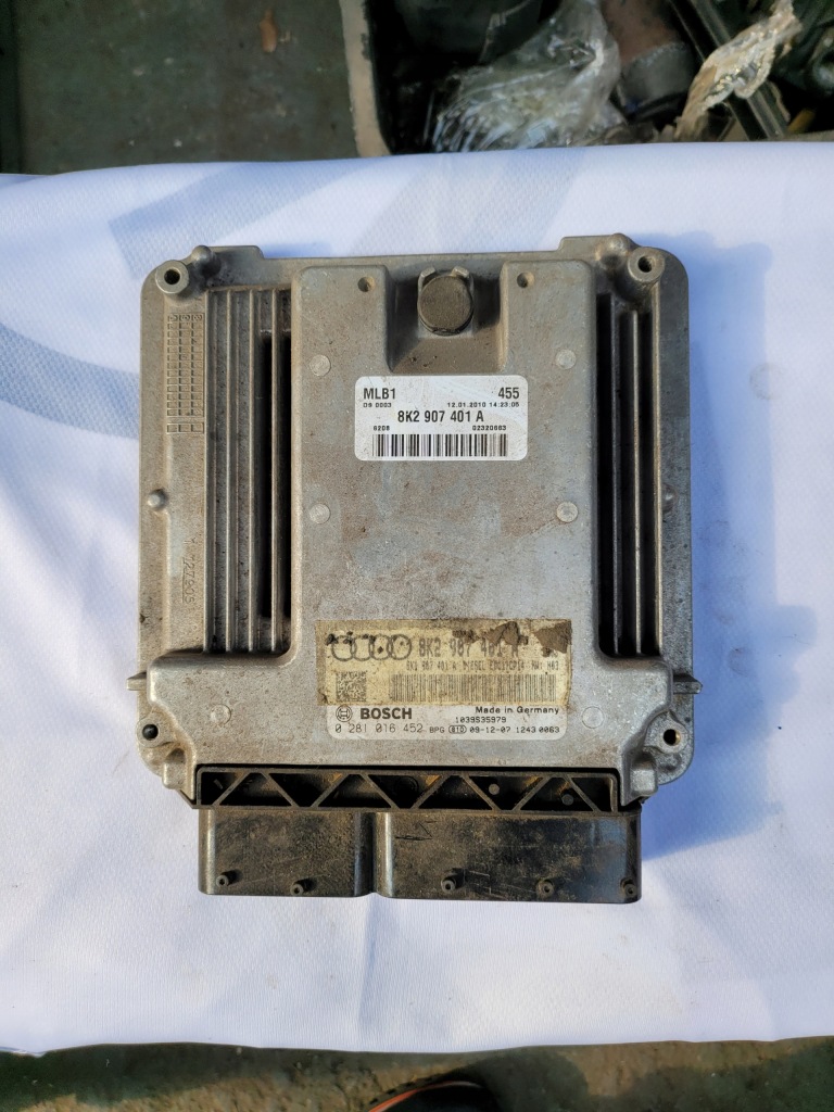 фото №1, Бортовой компьютер двигателя 8k2907401a audi