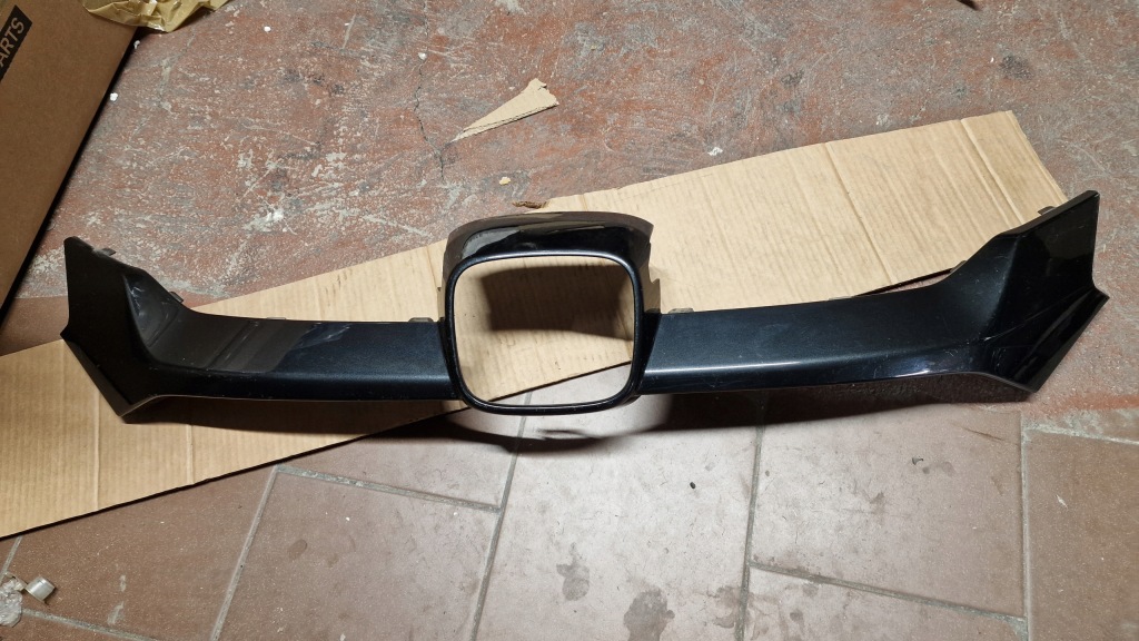 фото №1, Honda crv iv lift молдинг решётка радиатора решётка element