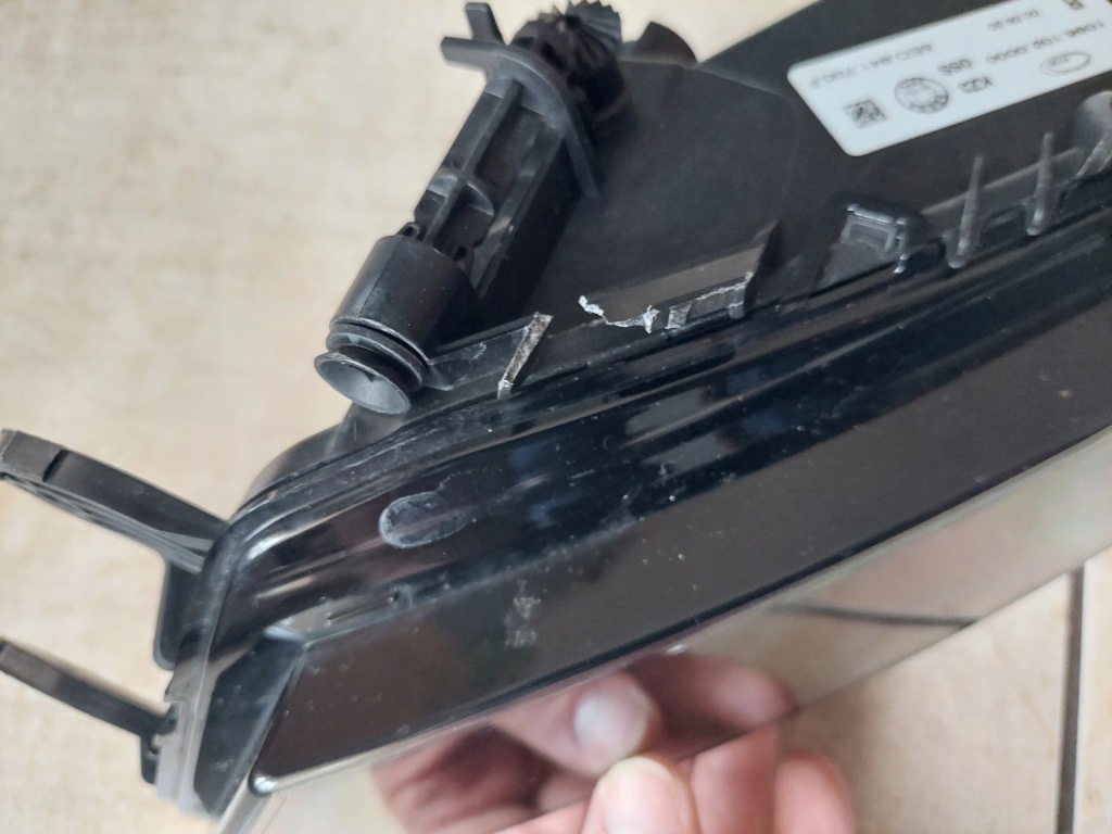 фото №8, Противотуманная фара --- skoda octavia iii - lift - 5e0