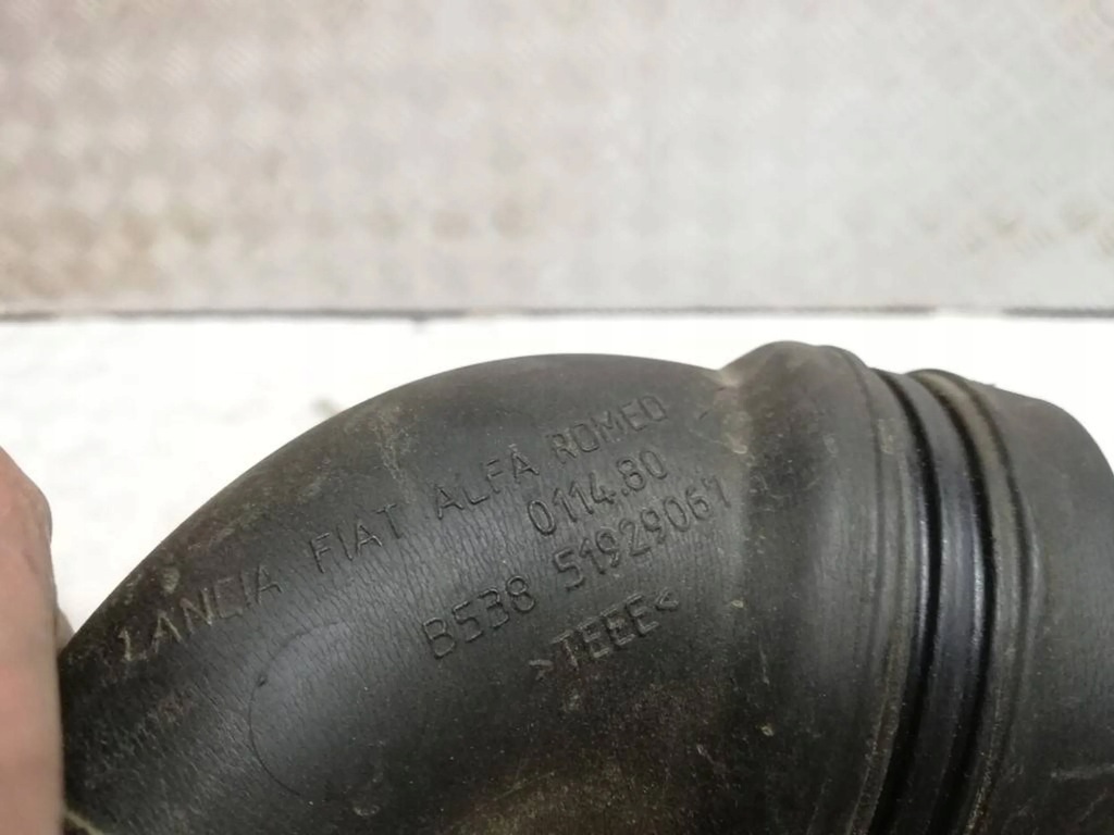 фото №2, Alfa romeo mito 0.9 труба повітрозабірник повітря 51929067