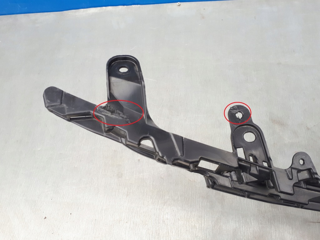 фото №12, Toyota corolla e21 sedan 19- решітка радіатора решітка радіатора