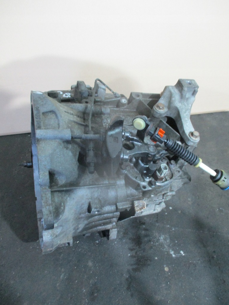 фото №7, Коробка передач передач volvo c30 v40 v50 gm2r-7f096 2.0 tdci