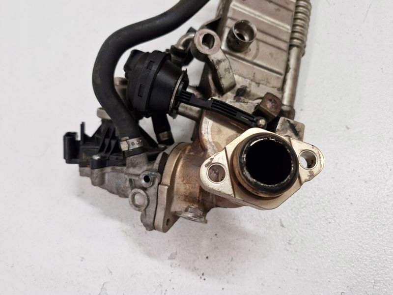 фото №7, Toyota avensis t27 lift t29 1.6 d4d радіатор вихлопних газів клапан egr 7926006