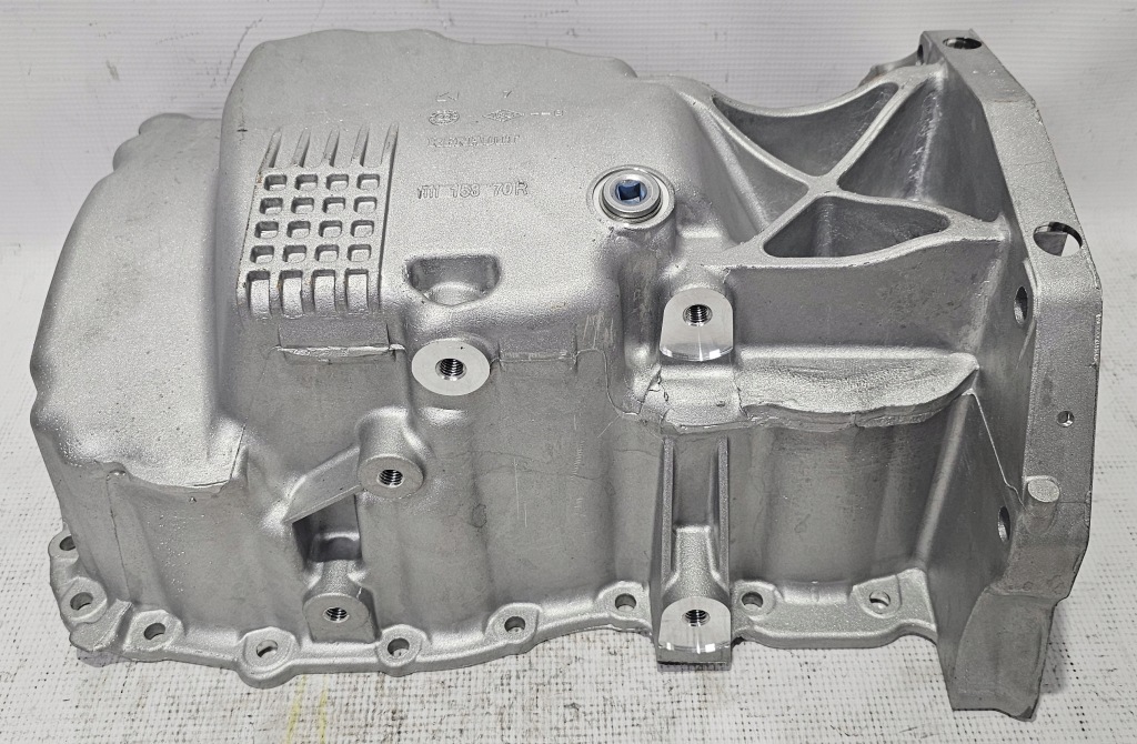 Купить Новая оригинал  поддон поддон масляная renault clio iv / captur 1.5 dci - 111115870r