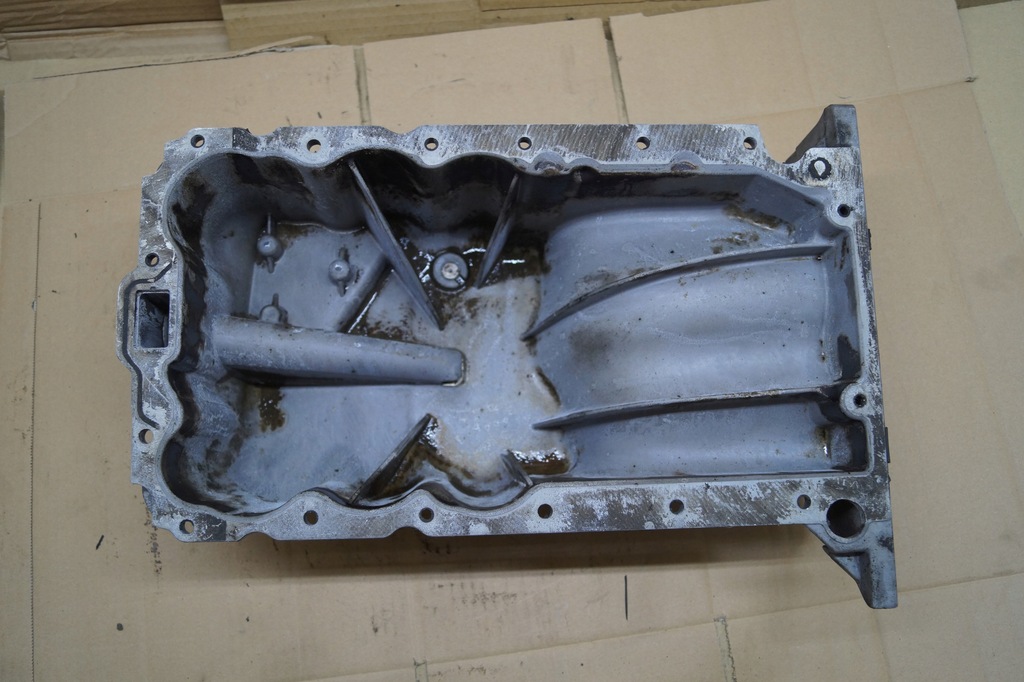 фото №9, Поддон масляная 1.4 1.2 astra j 55562729 55568035