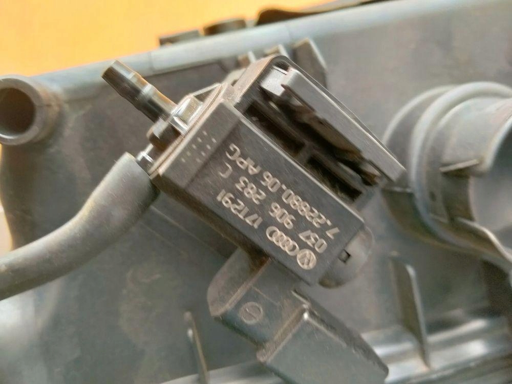 фото №7, Audi q7 4m 3.0tdi корпус фільтра повітря захист двигуна 4m0131837