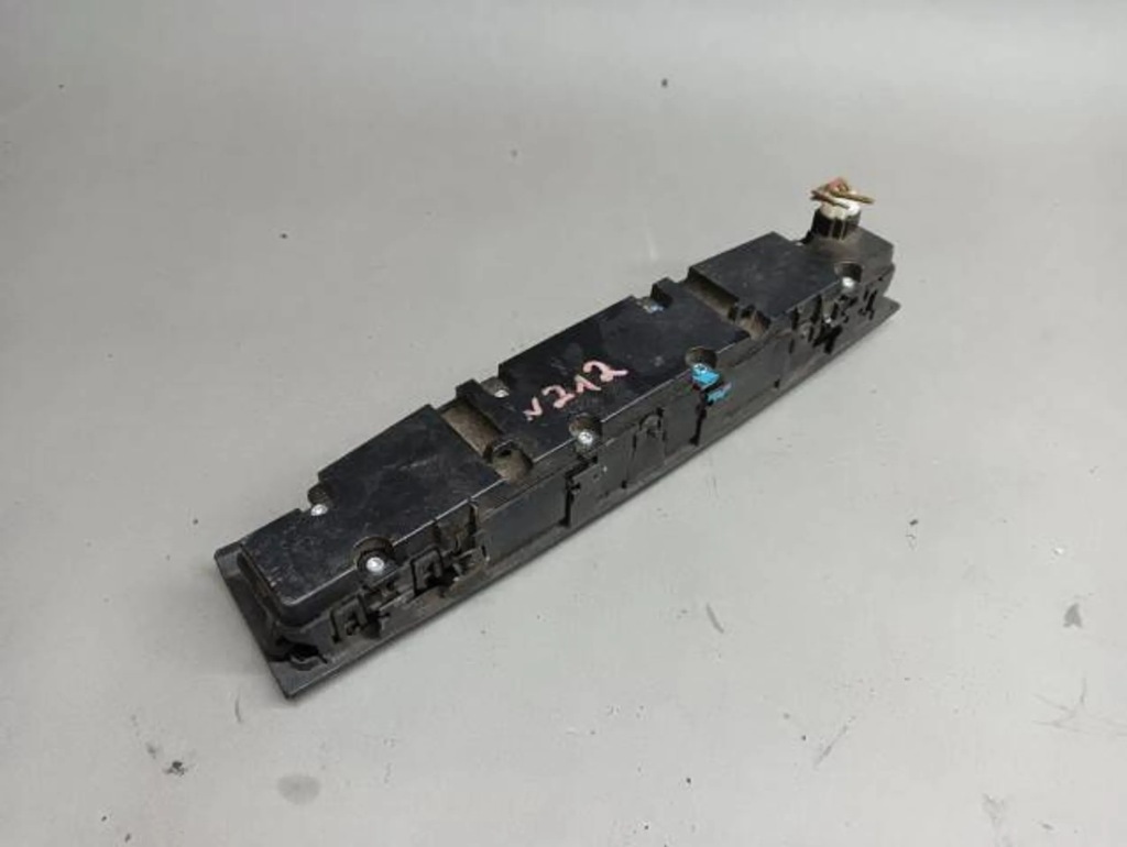 фото №3, Mercedes w212 e klasa панель перемикач сидіння