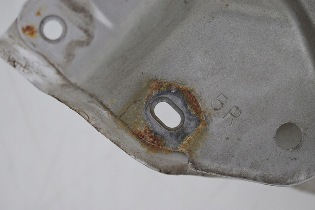 Крило передній перед правий lexus is 2 is220 Недорого