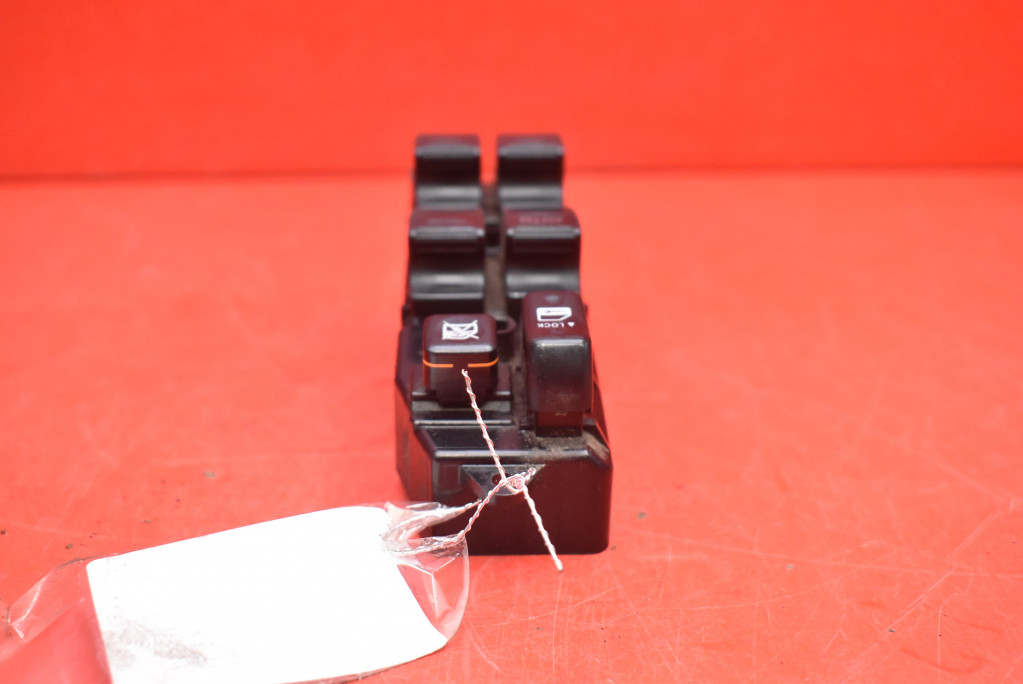 фото №5, Панель управление окон eu 84820-47050 toyota prius 2 ii xw20 03-11