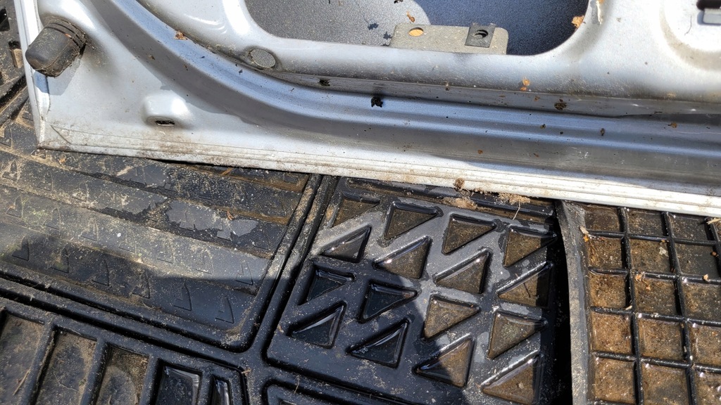 фото №11, Seat leon i 1 кришка багажника задня багажника скло ls7n