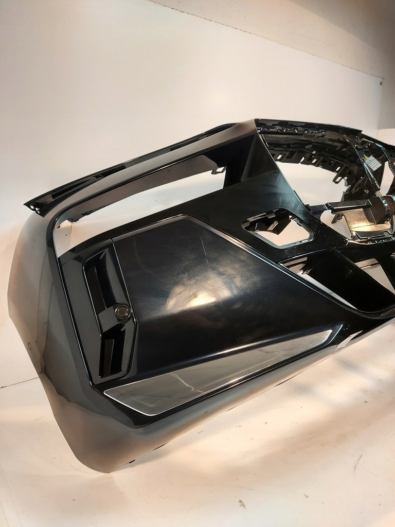 фото №12, Bmw g70 i7 m набор бампер карбон schwarz 416 eu