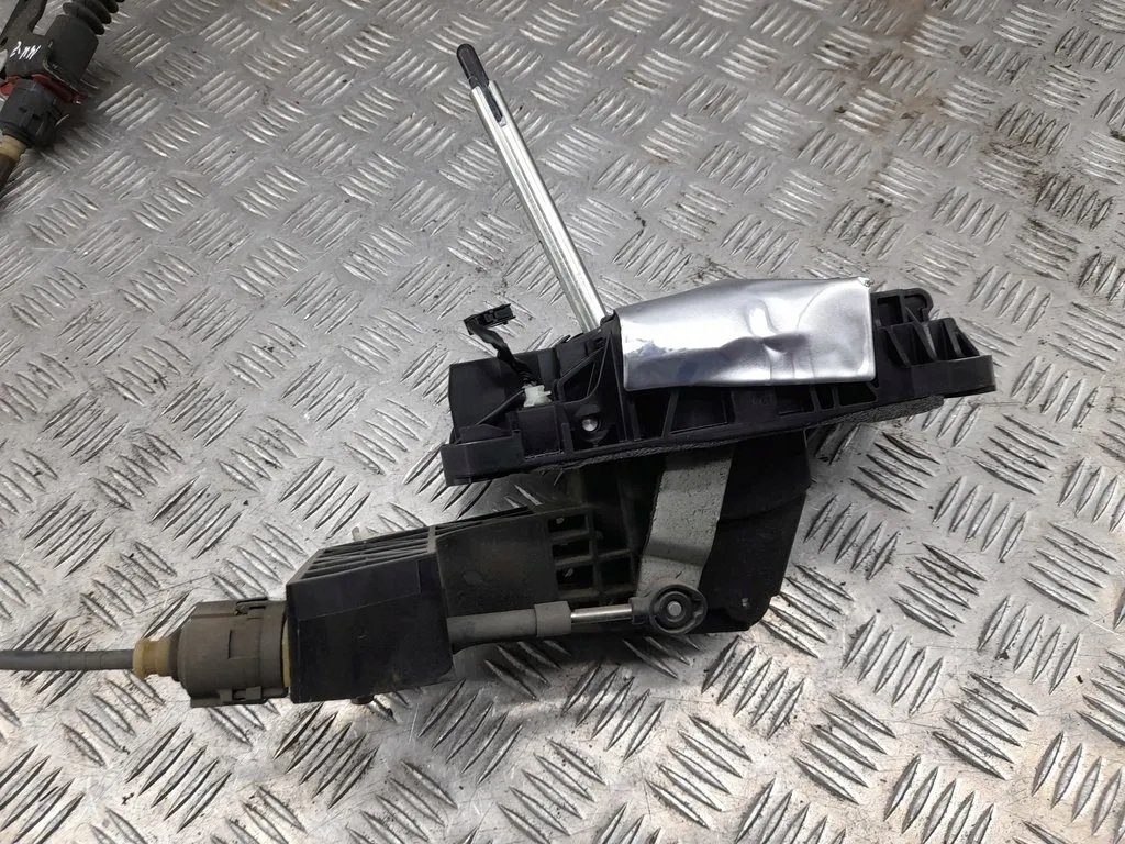 фото №1, Ford mustang vi 2017 середина перемикачі