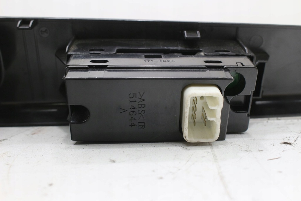 фото №7, Панель окон правый задняя d-max i