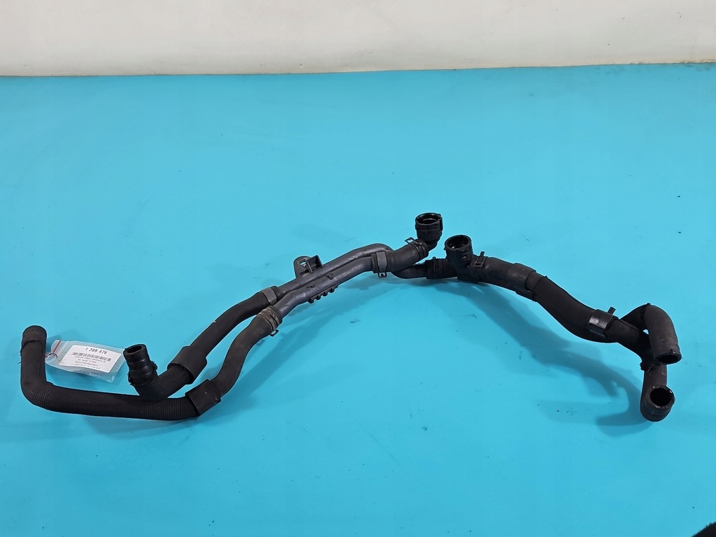 фото №1, Шланг wąż трубка wody vw caddy iv 3q0121070t 2.0 tdi 122km