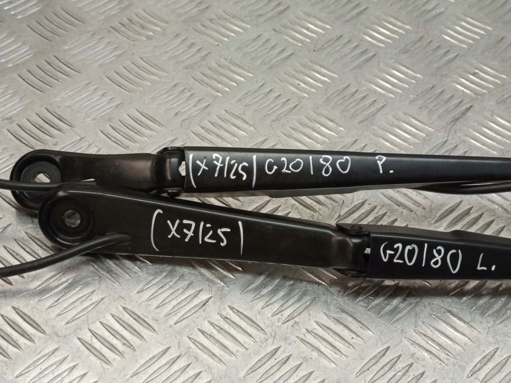 фото №7, Bmw оригінальний номер 9448919 9448920 2' g42 3' g20 4' g22 важелі двірник комплект