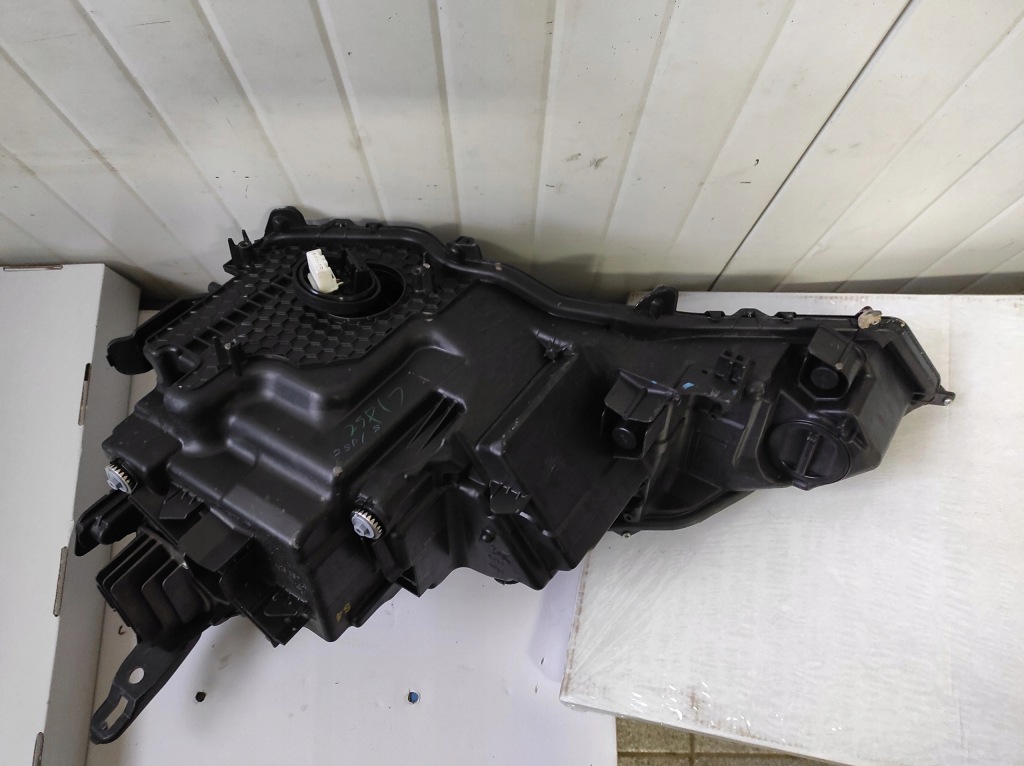 Фара фара lexus ux200 ux250 full led правая Доставка