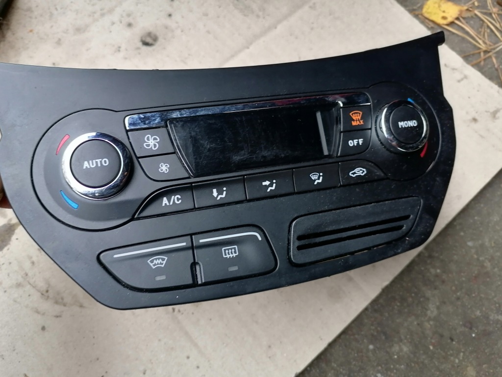 фото №1, Панель обдув кондиціонера ford c-max ii titanium