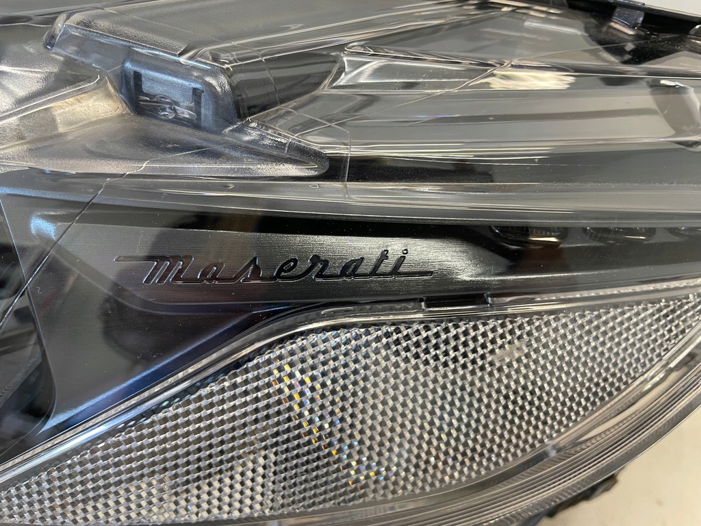 фото №9, Maserati levante 16-ксенон лампа перед ліва europa
