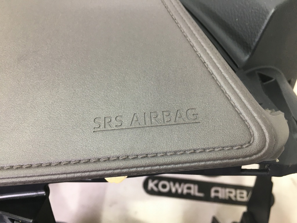 фото №5, Toyota c-hr chr приборная панель консоль подушка безопасности подушки безопасности ремни