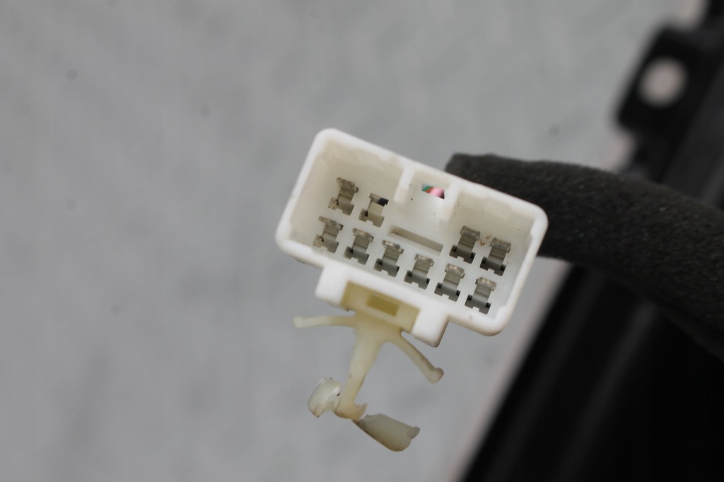 фото №12, Шторка панорамы крыша hyundai i40 kombi 11-19