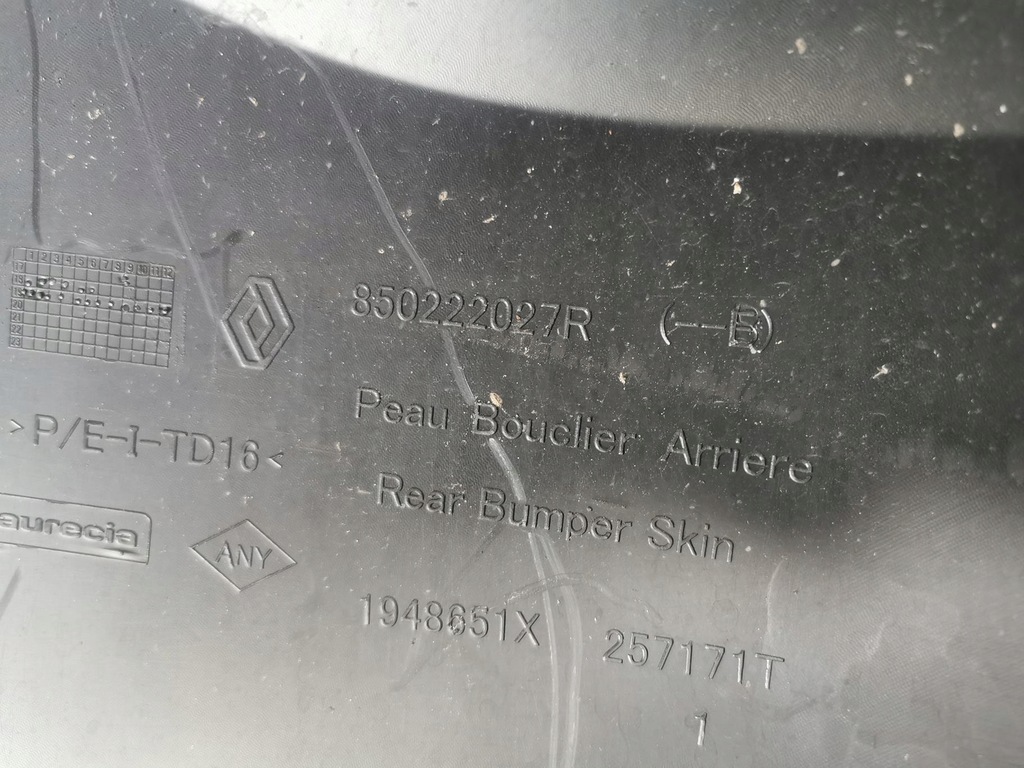 фото №5, Бампер задня задній dacia duster ii 2 2017- повний