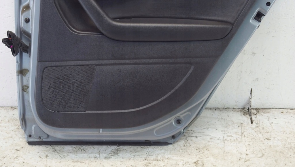 фото №13, Audi a3 8p lift дверь правое задняя lx7v