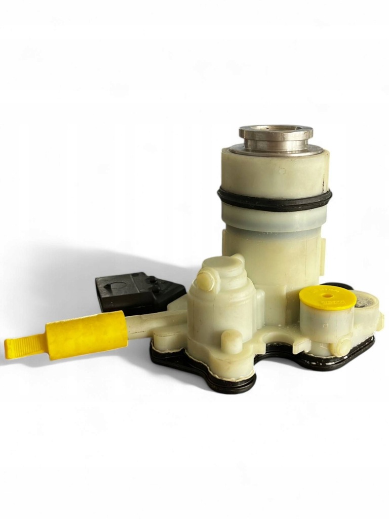 фото №1, Vw transporter caravelle t6 насос adblue f01c250666