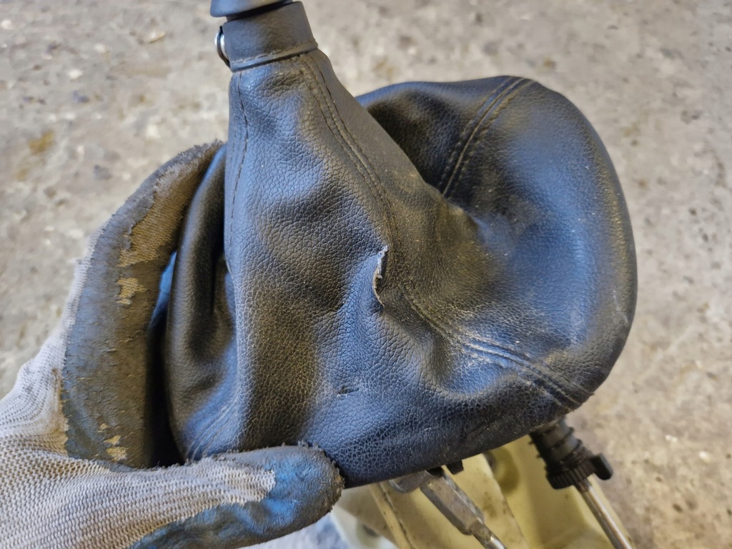 фото №8, Выборщик домкрат переключения передач ручка тросы iveco daily iv 06-14 2.3 hpt