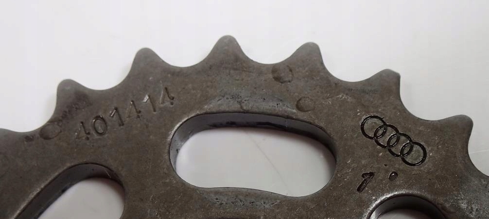 фото №7, Колесо зубчатое вала 059103333f crc cjm audi a8 a7 q7