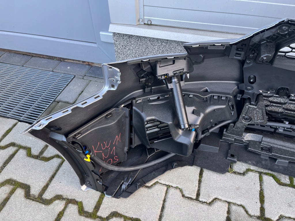 фото №13, Бампер передній kompletny audi rs3 8v5 lift sedan омивачі 4pdc решітка радіатора ґрати