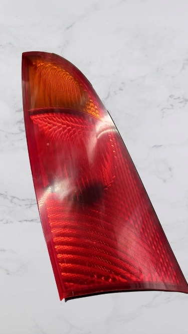 фото №1, Лампа задня ліва ford focus 1.7d 00r