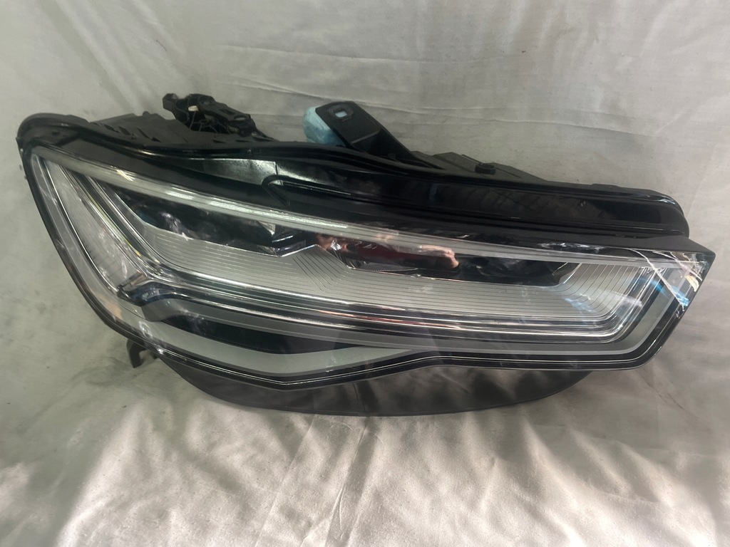 фото №1, Audi a6 4g0941034h full led правая сторона лампа фара