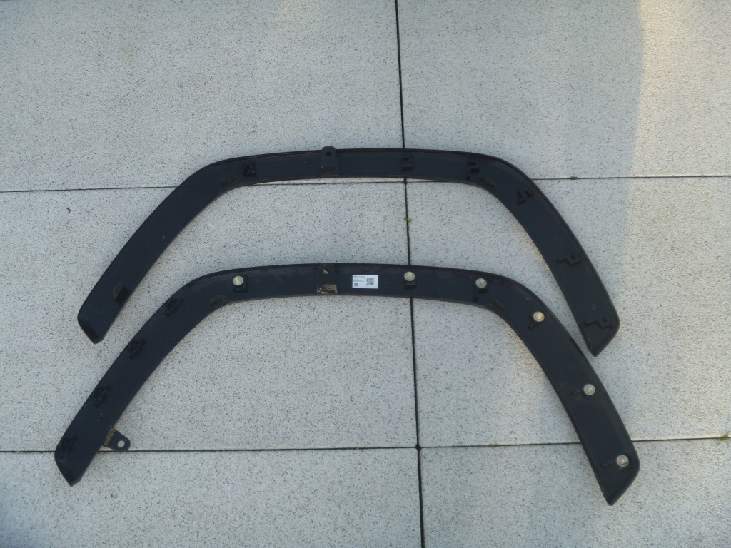 фото №8, Toyota rav4 v 2018- подкладка номерного знака регистрационный перед 52114-42150