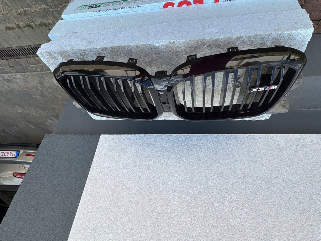 фото №1, Решітка радіатора передній перед bmw x3 g01 9501170