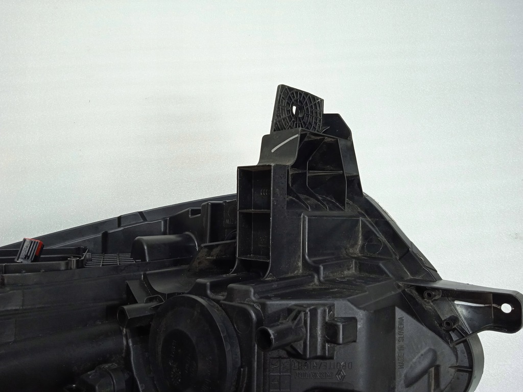 фото №9, Лампа правая перед передняя led renault kadjar lift 260104607r