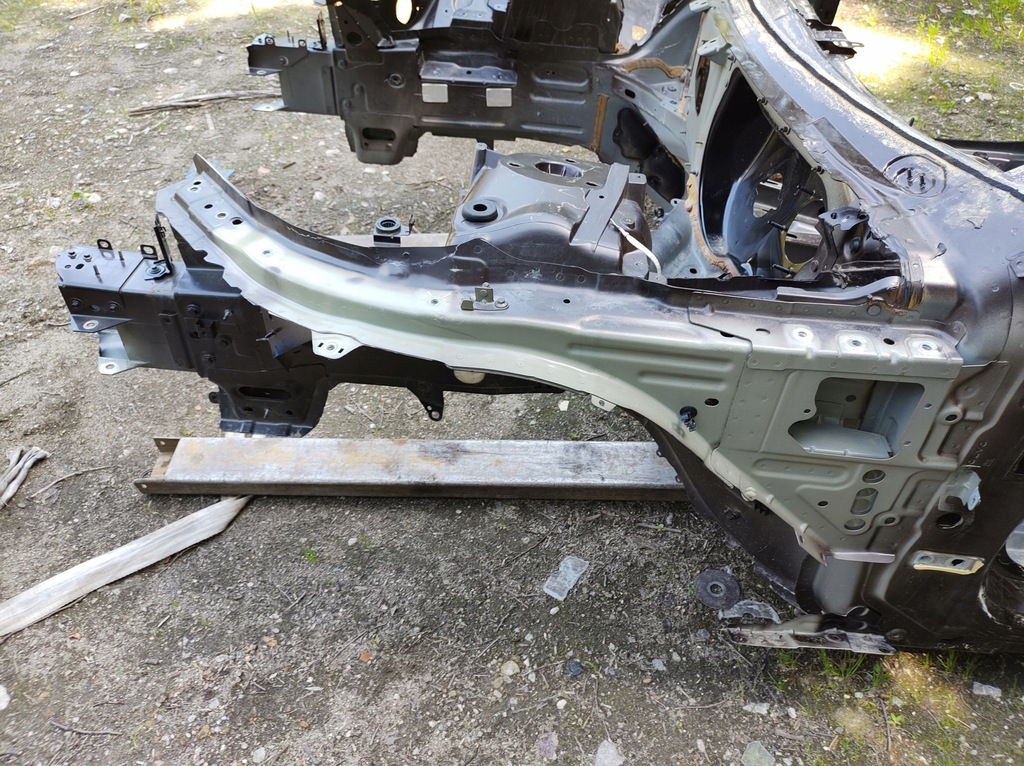 фото №11, Volvo v60 18r- лонжерон лівий перед