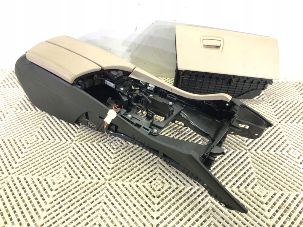 фото №10, Сиденья заднее сиденье обшивки комплект bmw f11 kombi 09-17 обивка