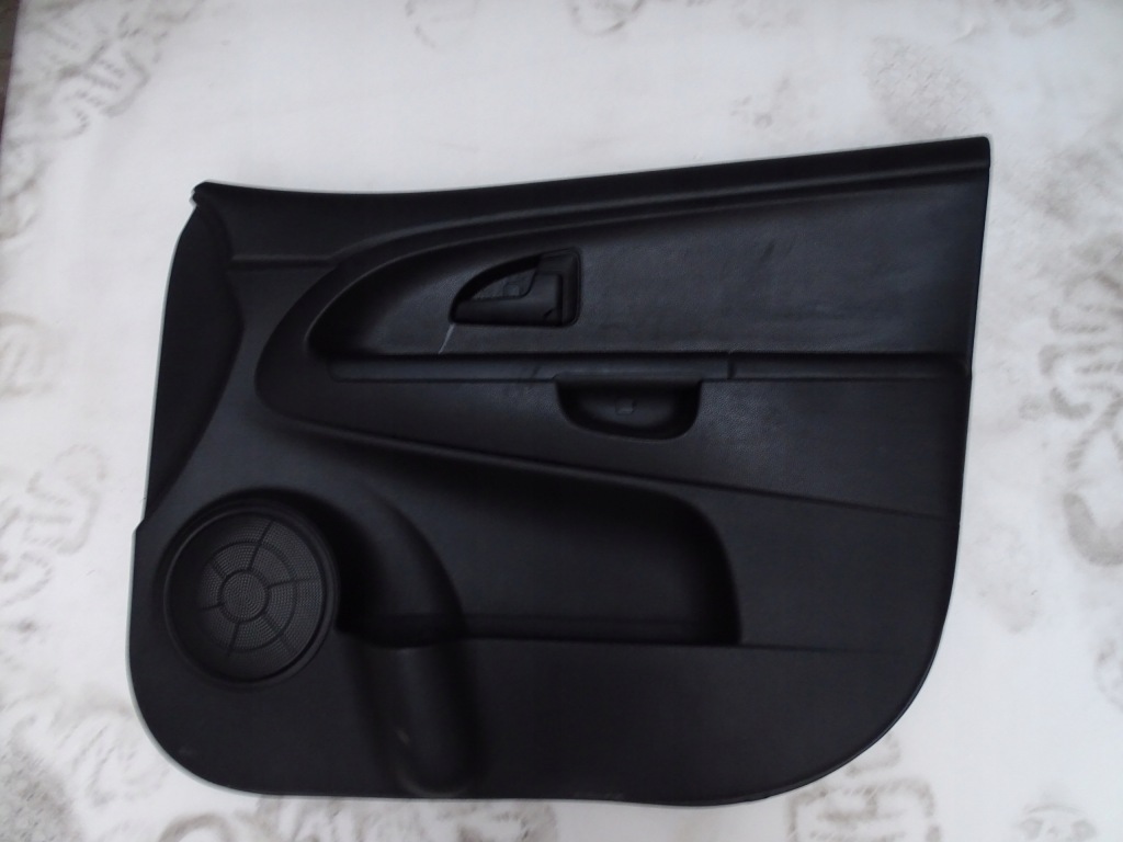 фото №1, Обивка обшивка дверь правый перед kia venga