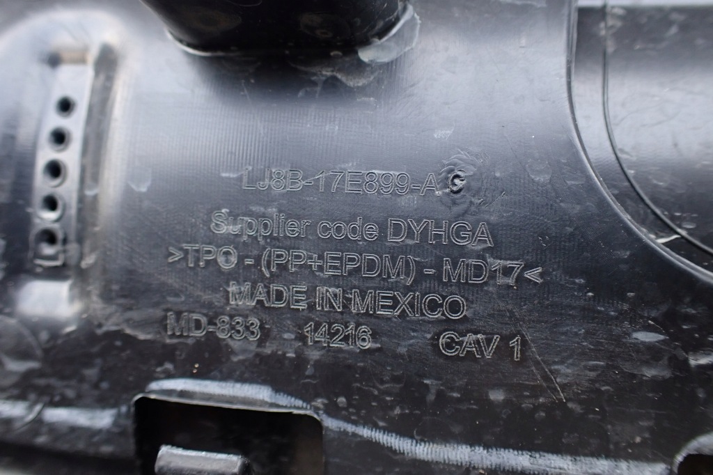 Ford mustang mach e 2020- накладка бампер задняя задний lj8b17d781 оригинальный номер в Украине