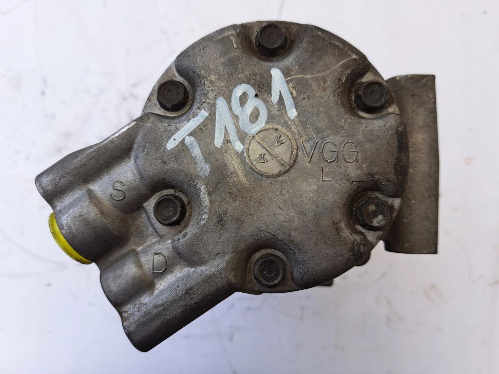 фото №3, Renault clio thalia 8200037058 компресор klimatyza