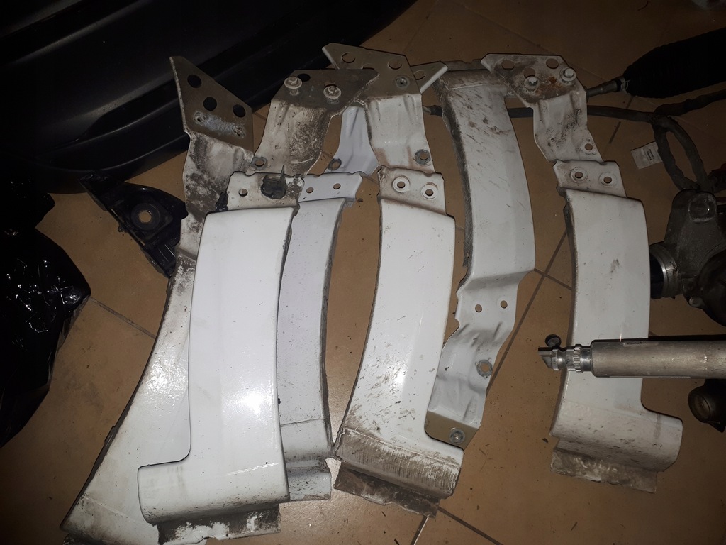 фото №1, Mercedes sprinter 907 910 молдинг крыла передний оригинал