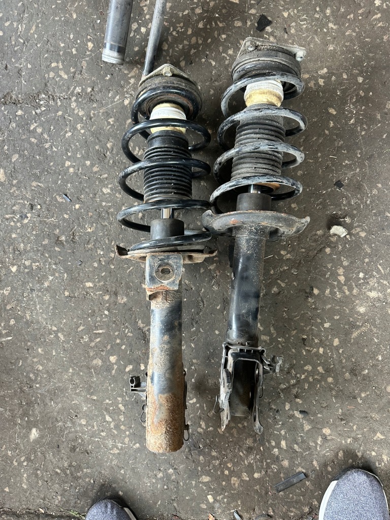 фото №1, Mercedes b klasa w245 амортизатор + пружина