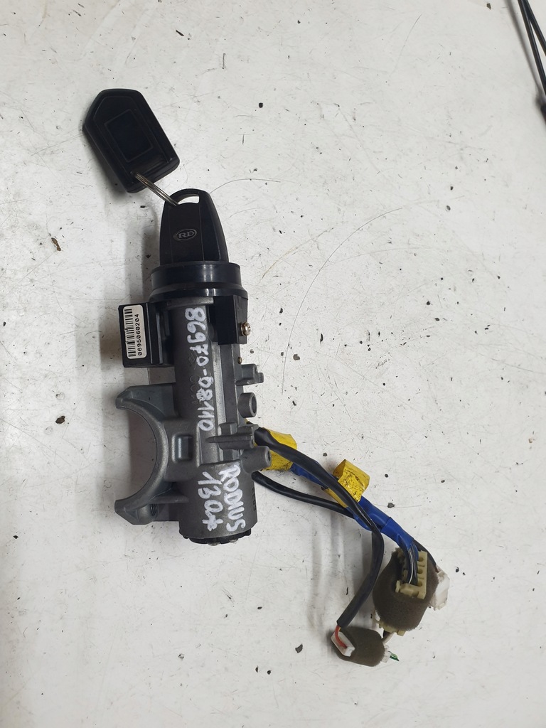 фото №1, Замок зажигания с ключ ssangyoung rodius 86970-08110