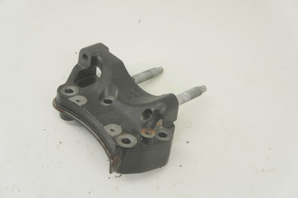 фото №1, Gp469 ford focus mk4 1.5d кронштейн двигуна