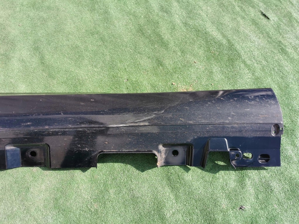 Молдинг порог правая mercedes s klasa w217 coupe a2176901202 Оригинал