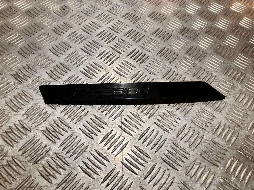 фото №1, Volvo xc40 молдинг крила лівий задня 728 31463684 31463686