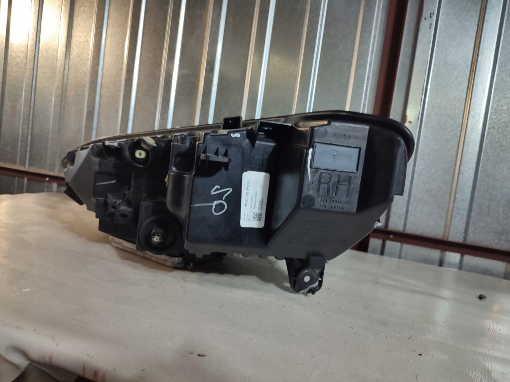 фото №12, Лампа правая перед передняя tesla model x up level 103431901c