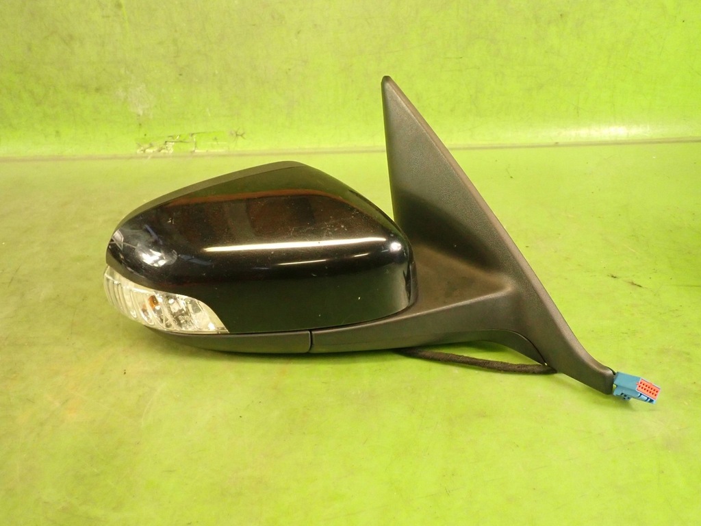 фото №1, Зеркало правое volvo s40 ii 06r 8 pin 3303-000
