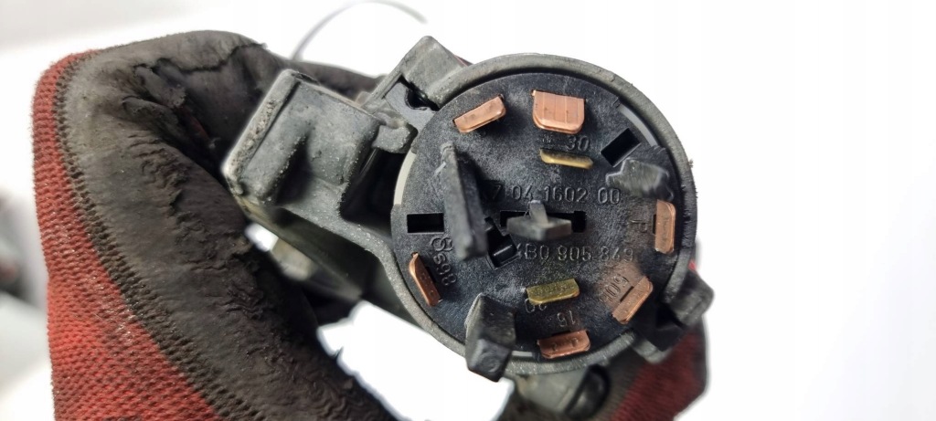 фото №3, Замок зажигания 4b0905851b skoda octavia i