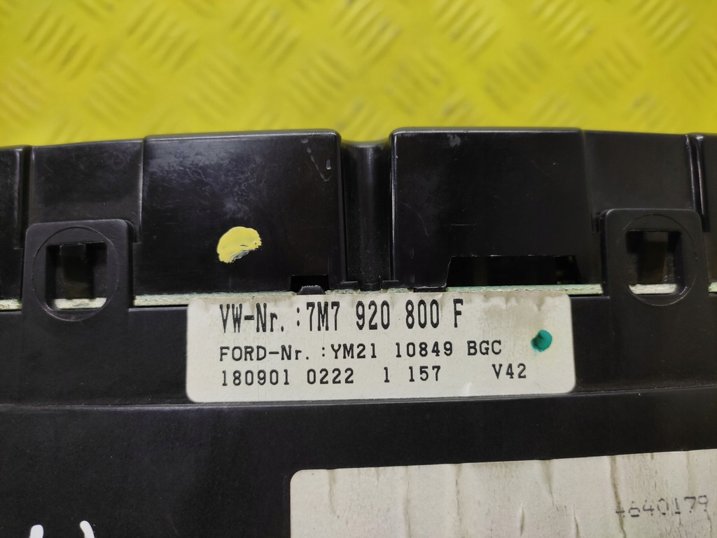 фото №7, Seat alhambra 2.0 счетчик приборы 7m7920800f